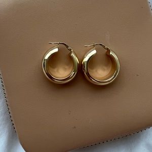 Mejuri chunky solid gold hoops!